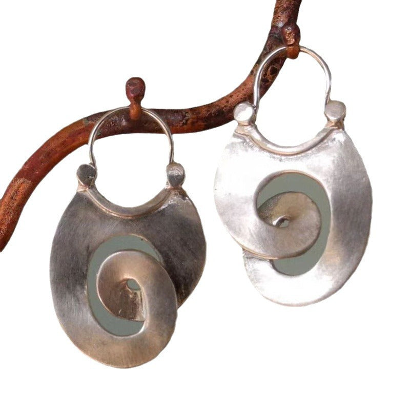 Women's Retro Fashionable Creative Earrings