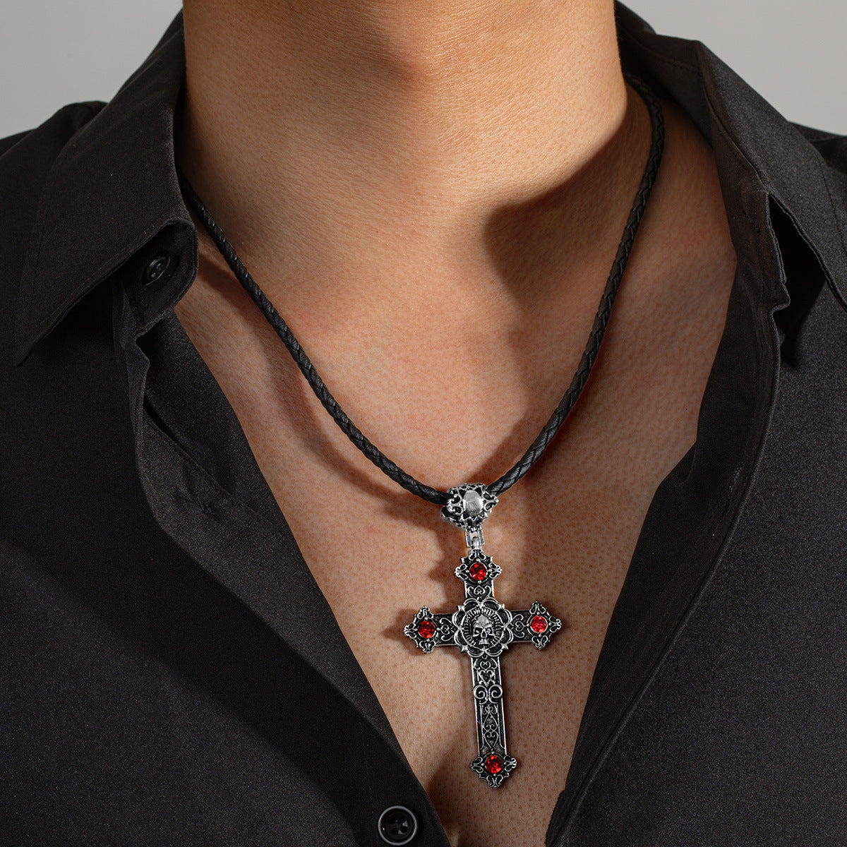 Heart-shaped Skull Alloy Cross Pendant Necklace