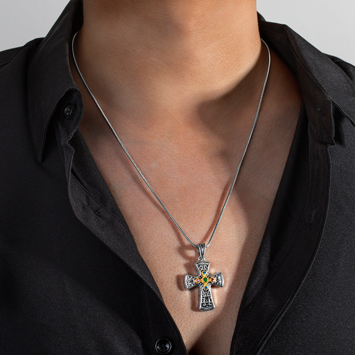 Heart-shaped Skull Alloy Cross Pendant Necklace